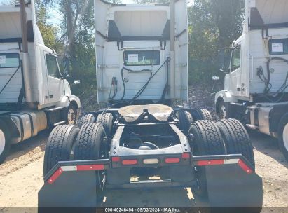 Lot #2992831351 2018 VOLVO VNL