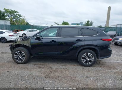 Lot #2992818669 2022 TOYOTA HIGHLANDER XLE