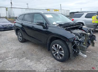 Lot #2992818669 2022 TOYOTA HIGHLANDER XLE