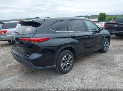 Lot #2992818669 2022 TOYOTA HIGHLANDER XLE