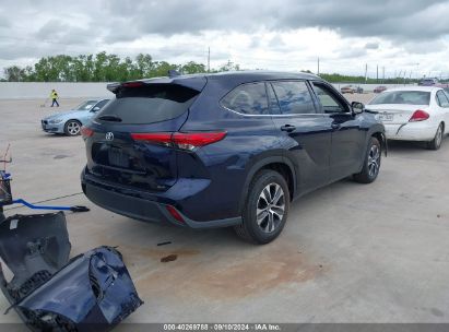 Lot #2992819821 2022 TOYOTA HIGHLANDER XLE