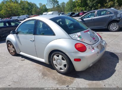 Lot #3056071287 2001 VOLKSWAGEN NEW BEETLE GLS