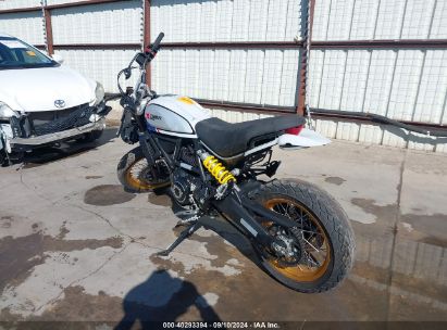 Lot #3053065353 2022 DUCATI SCRAMBLER DESERT SLED