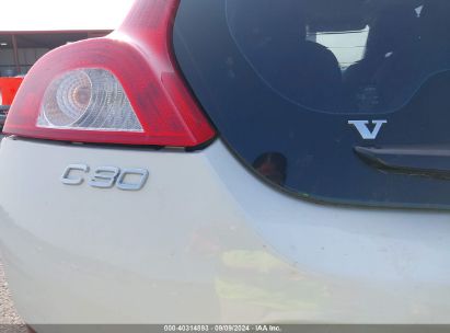 Lot #3037131418 2010 VOLVO C30 T5/T5 R-DESIGN