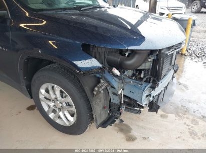 Lot #2992827245 2022 CHEVROLET TRAVERSE FWD LS