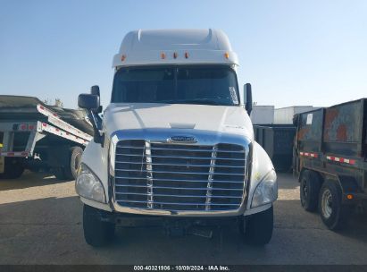 Lot #2992831132 2014 FREIGHTLINER CASCADIA 125