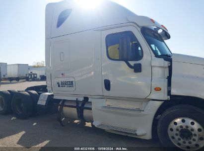 Lot #2992831132 2014 FREIGHTLINER CASCADIA 125