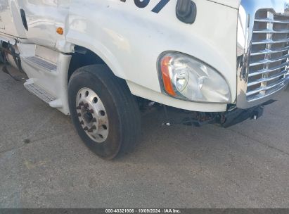 Lot #2992831132 2014 FREIGHTLINER CASCADIA 125