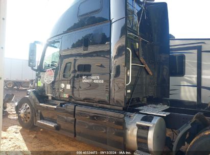 Lot #2992831128 2018 VOLVO VNL