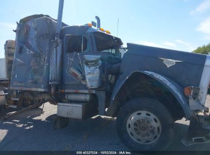 Lot #2992831116 1997 PETERBILT 379