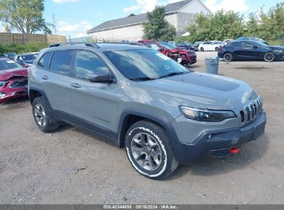 Lot #3035087458 2019 JEEP CHEROKEE TRAILHAWK 4X4