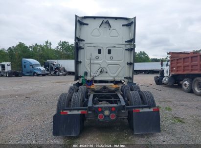 Lot #2992831060 2017 FREIGHTLINER CASCADIA 125