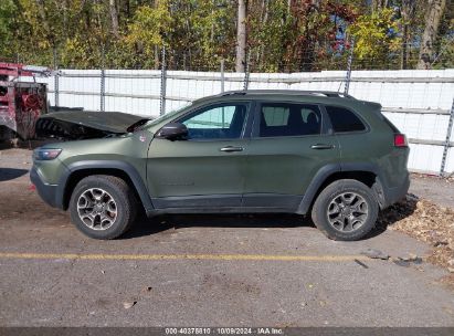 Lot #2992827613 2020 JEEP CHEROKEE TRAILHAWK 4X4