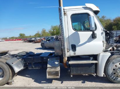 Lot #2992830769 2019 FREIGHTLINER CASCADIA 125