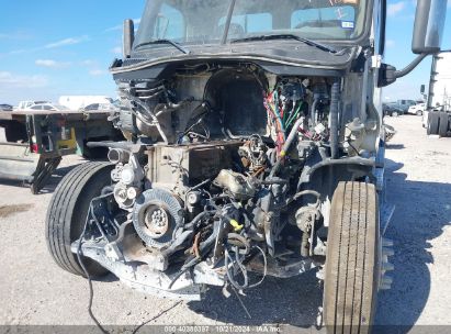 Lot #2992830769 2019 FREIGHTLINER CASCADIA 125