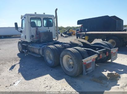 Lot #2992830769 2019 FREIGHTLINER CASCADIA 125