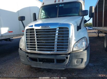 Lot #3037530929 2015 FREIGHTLINER CASCADIA 125