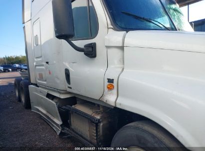 Lot #3037530929 2015 FREIGHTLINER CASCADIA 125