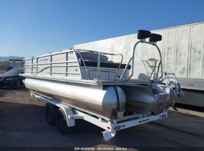 Lot #3053067200 2019 SOUTHBAY BOAT & TRAILER