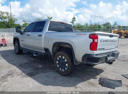 Lot #3058082914 2020 CHEVROLET SILVERADO 2500HD 4WD  STANDARD BED CUSTOM