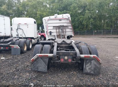 Lot #2992830678 2013 FREIGHTLINER 122SD