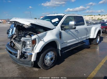 Lot #2990354693 2022 FORD SUPER DUTY F-450 DRW LARIAT