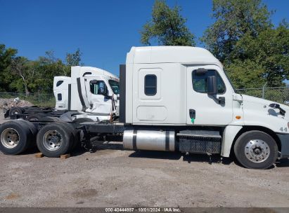 Lot #2992830642 2015 FREIGHTLINER CASCADIA 125