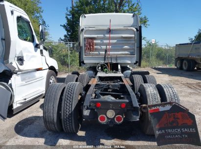 Lot #2992830642 2015 FREIGHTLINER CASCADIA 125