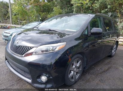 Lot #2996534982 2017 TOYOTA SIENNA SE PREMIUM 8 PASSENGER