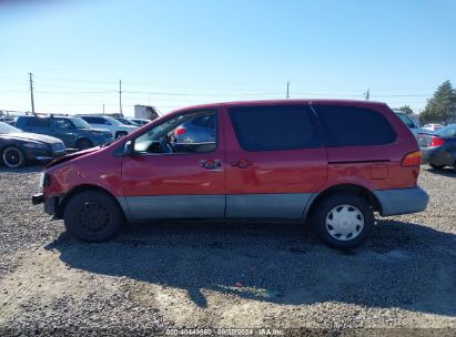 Lot #2992833246 2000 TOYOTA SIENNA CE