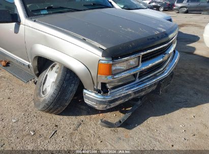 Lot #3046369262 1999 CHEVROLET SUBURBAN 1500 LT