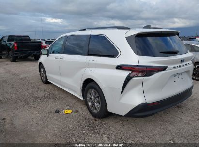 Lot #2995286014 2024 TOYOTA SIENNA XLE