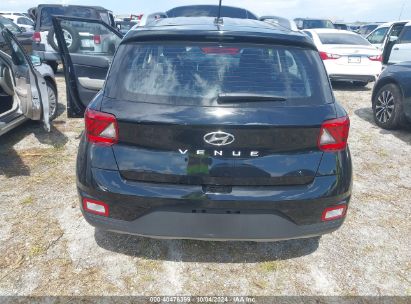 Lot #2996534617 2023 HYUNDAI VENUE SEL