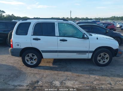 Lot #2996534472 2003 CHEVROLET TRACKER HARD TOP BASE