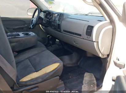 Lot #2992830598 2011 CHEVROLET SILVERADO 2500HD WORK TRUCK