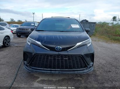 Lot #2992826073 2022 TOYOTA SIENNA XSE