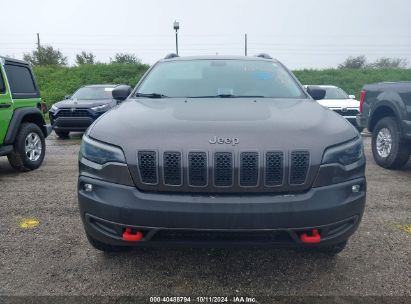 Lot #3052077205 2019 JEEP CHEROKEE TRAILHAWK 4X4