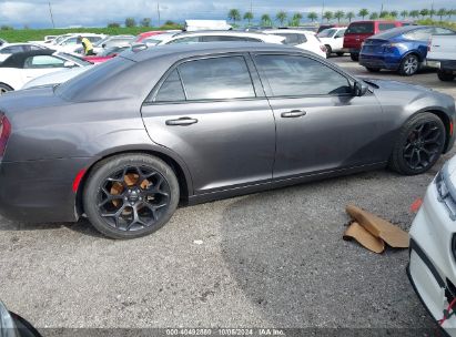 Lot #2995285381 2019 CHRYSLER 300