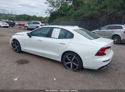 Lot #2992818341 2023 VOLVO S60 B5 CORE DARK THEME