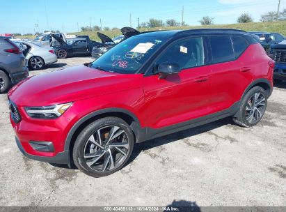 Lot #2992826341 2021 VOLVO XC40 T5 R-DESIGN