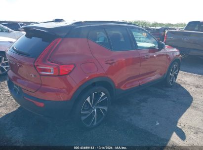 Lot #2992826341 2021 VOLVO XC40 T5 R-DESIGN