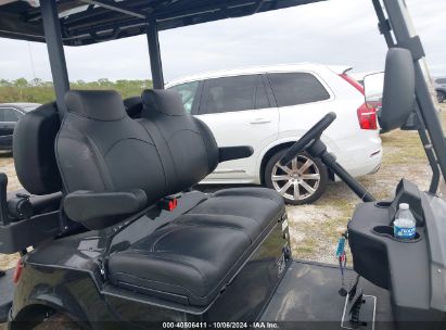 Lot #2995300781 2024 ROYAL EV AMBASSADOR GOLF CART