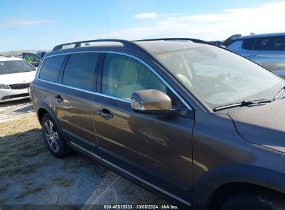 Lot #2995300577 2015 VOLVO XC70 T5 PREMIER