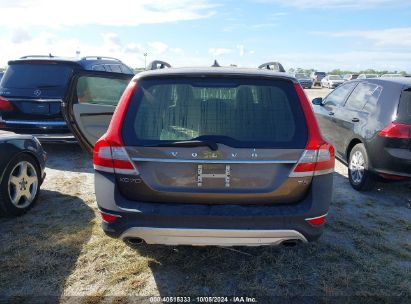 Lot #2995300577 2015 VOLVO XC70 T5 PREMIER