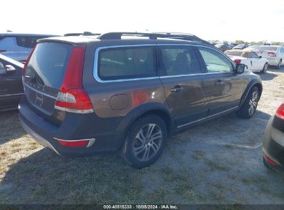 Lot #2995300577 2015 VOLVO XC70 T5 PREMIER