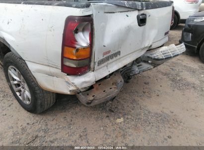 Lot #2992825427 2002 GMC SIERRA 1500 SLE