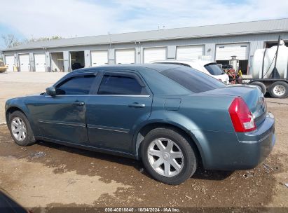 Lot #3005350265 2005 CHRYSLER 300 TOURING