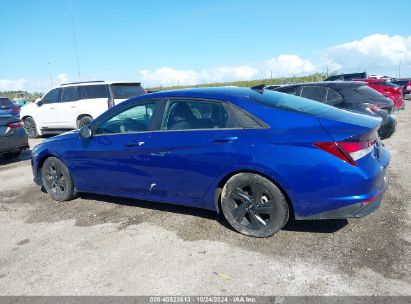 Lot #2992825568 2023 HYUNDAI ELANTRA SEL