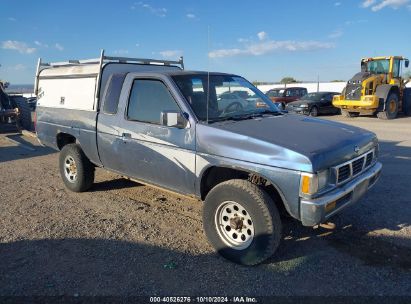 Lot #3035089415 1994 NISSAN TRUCK KING CAB SE/KING CAB XE