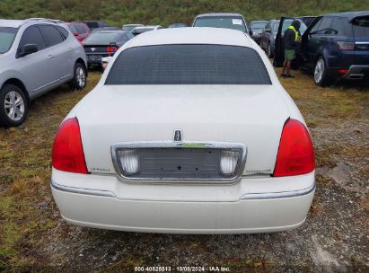 Lot #2992825712 2006 LINCOLN TOWN CAR SIGNATURE LIMITED